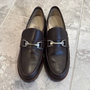 Kenneth Cole Reaction Cadila Women’s slip-on Loafer